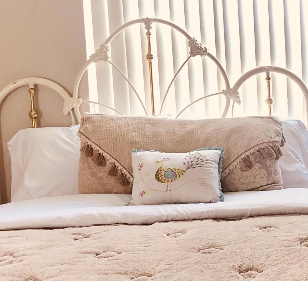 Villa Olivia Guest Roomsハリウッド エクステリア 写真